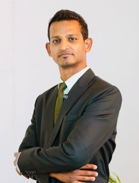 Dr. Rakesh Shah